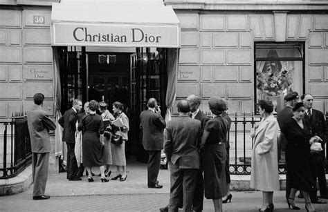 does dior hire gig workers|Dior head office business.